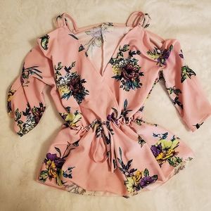 FLORAL WOMEN TOP